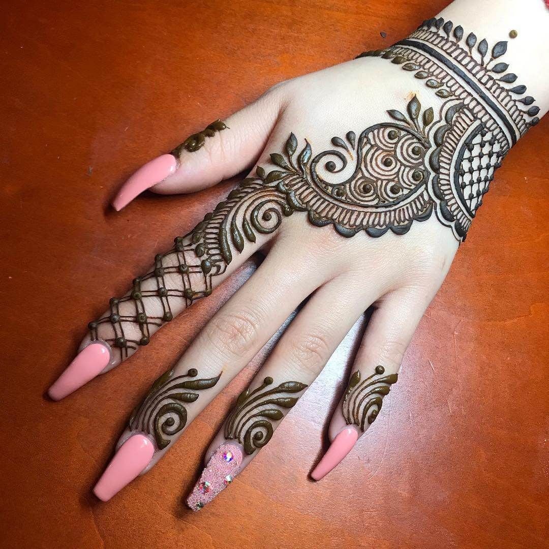 Mehendi one hand